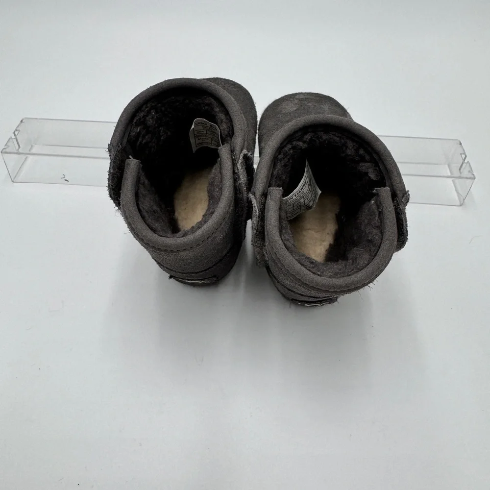 UGG soft warm